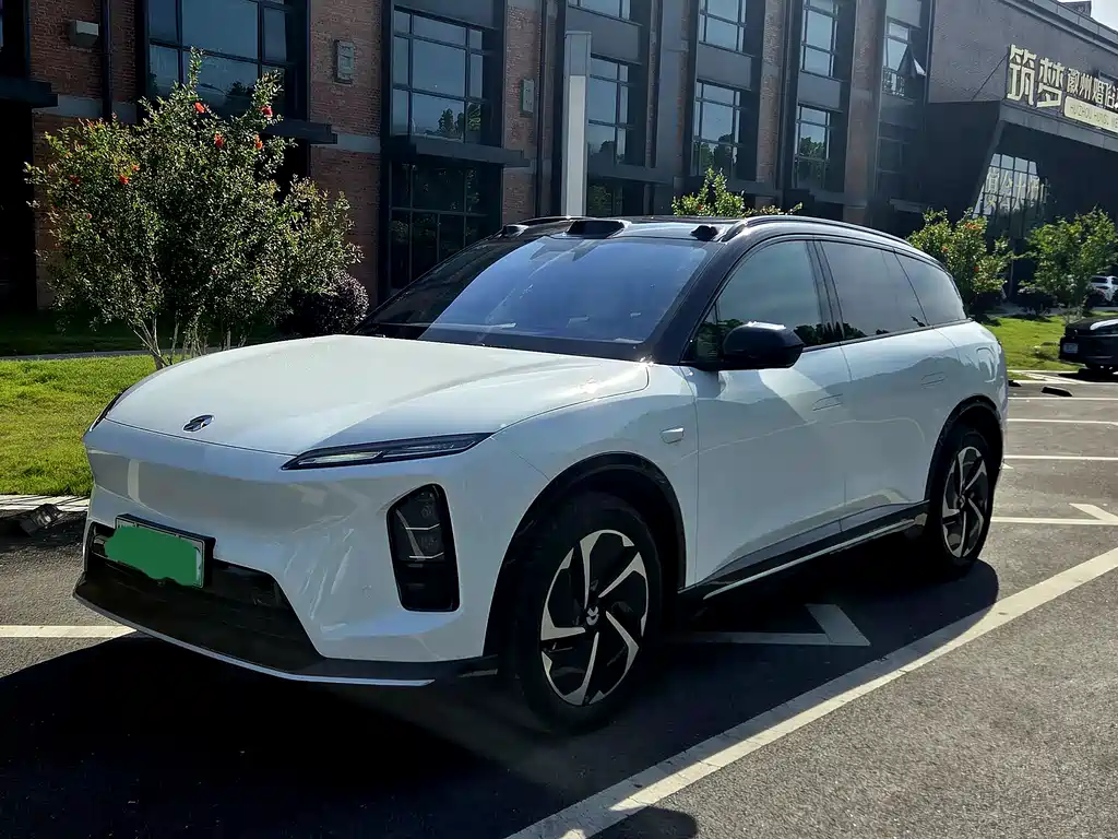 NIO ES6 2025