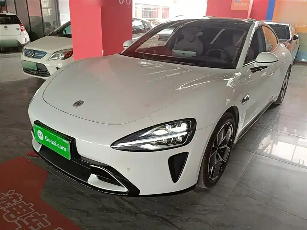 Xiaomi SU7 2025