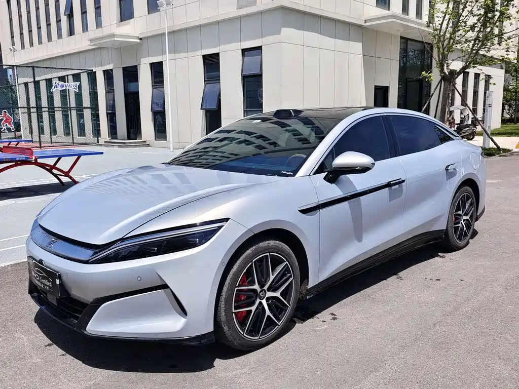 BYD 汉L 2025