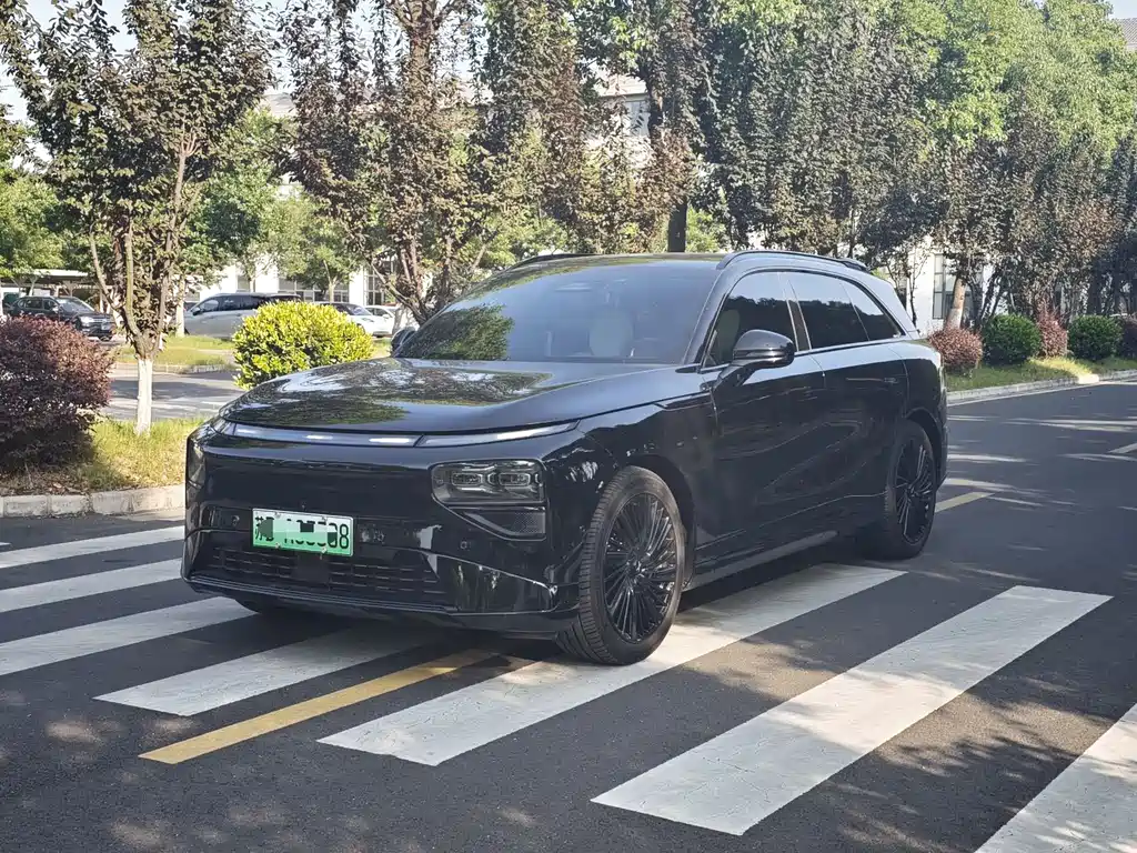 XPENG G9 2025