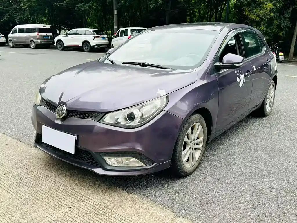 MG MG5 2012