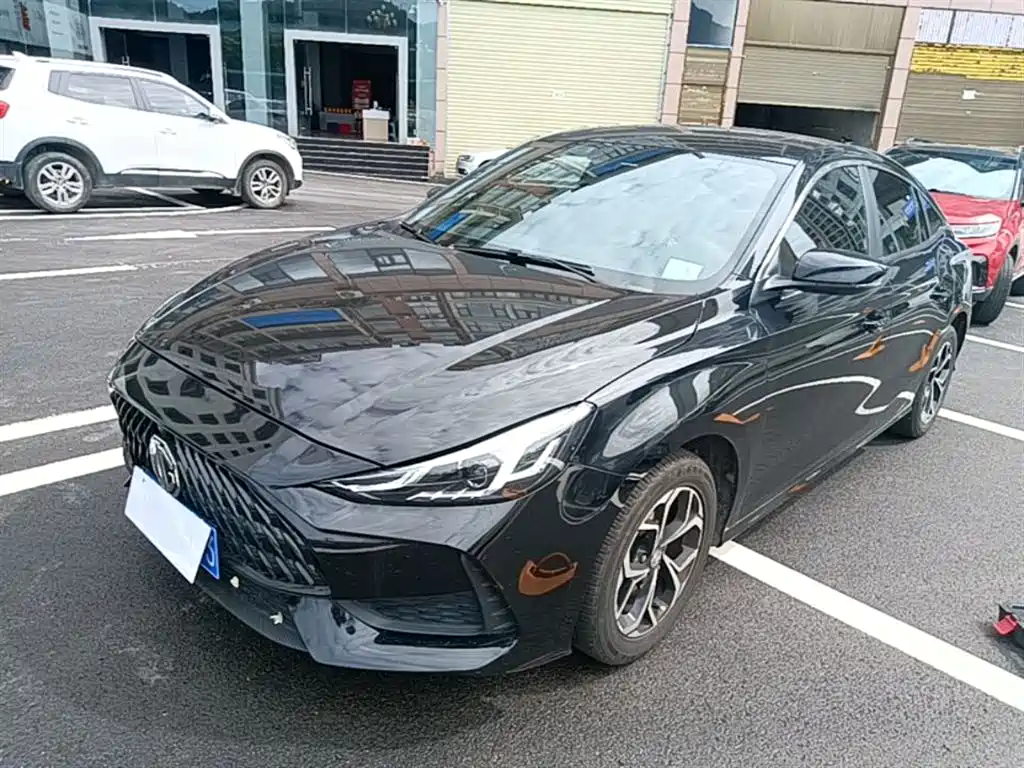 MG MG5 2021