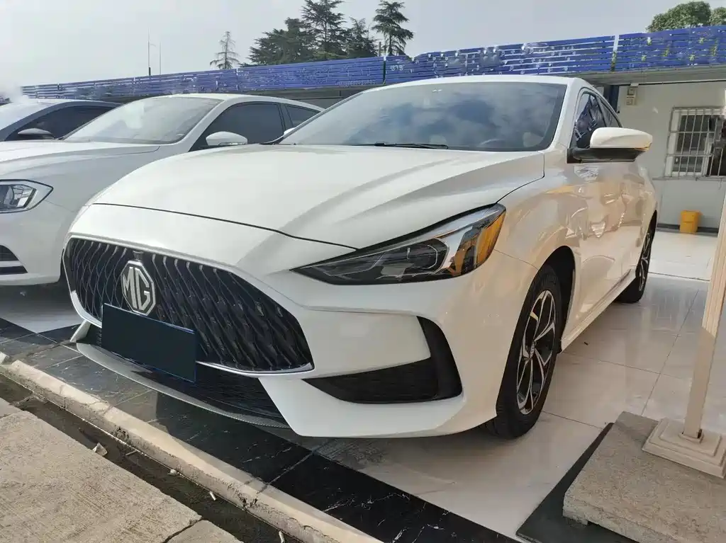 MG MG5 2020