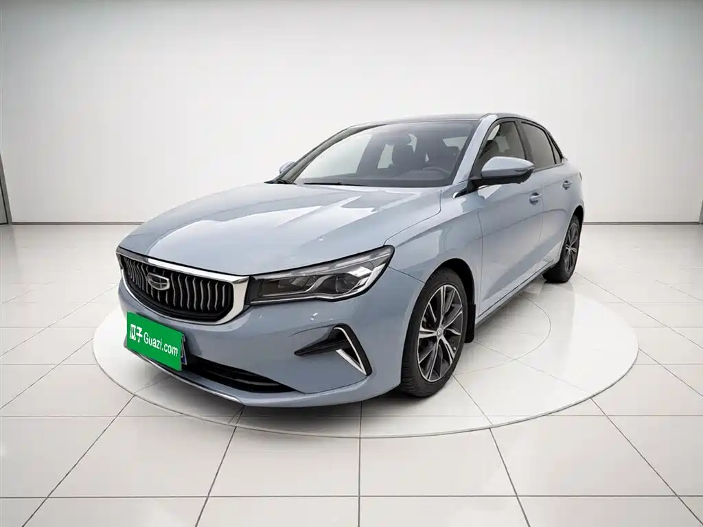 Geely Emgrand 2023