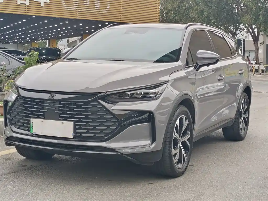 BYD Tang New Energy 2025