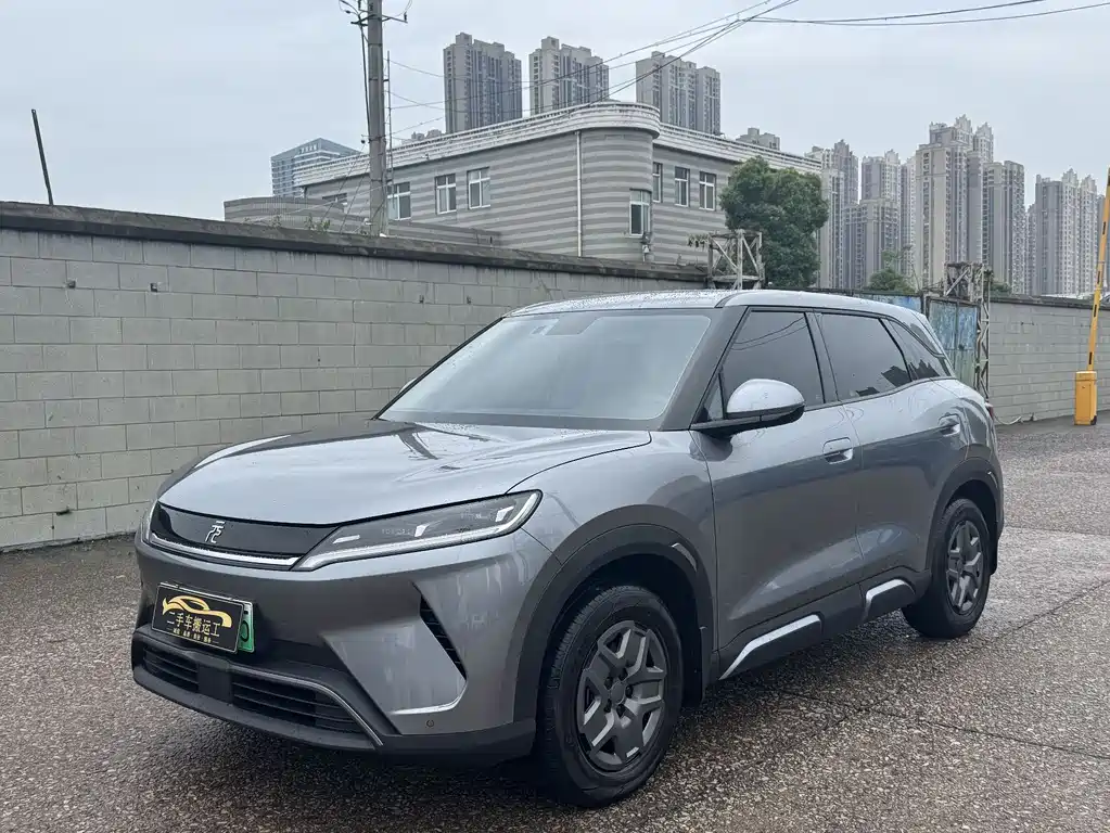 BYD Yuan UP 2025