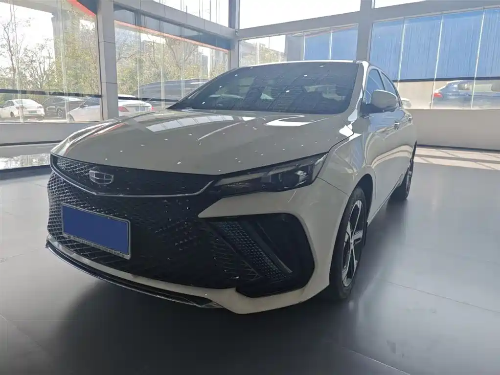 Geely Emgrand L 2022