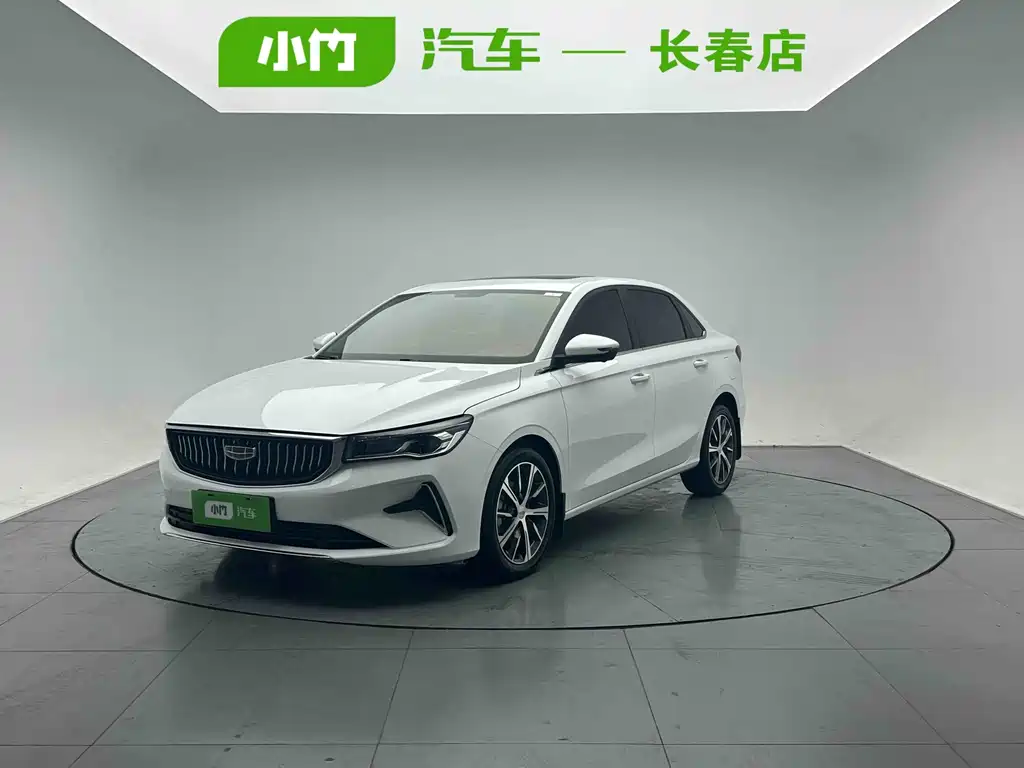 Geely Emgrand 2023