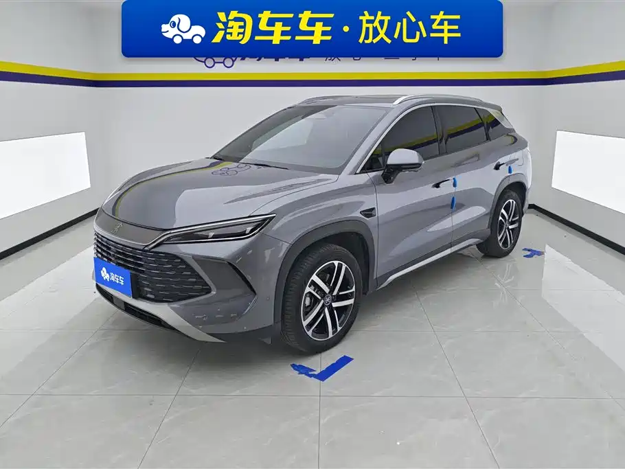 BYD L DM-i 2025