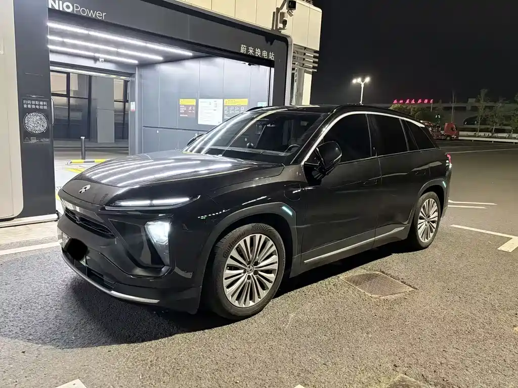 NIO ES6 2021