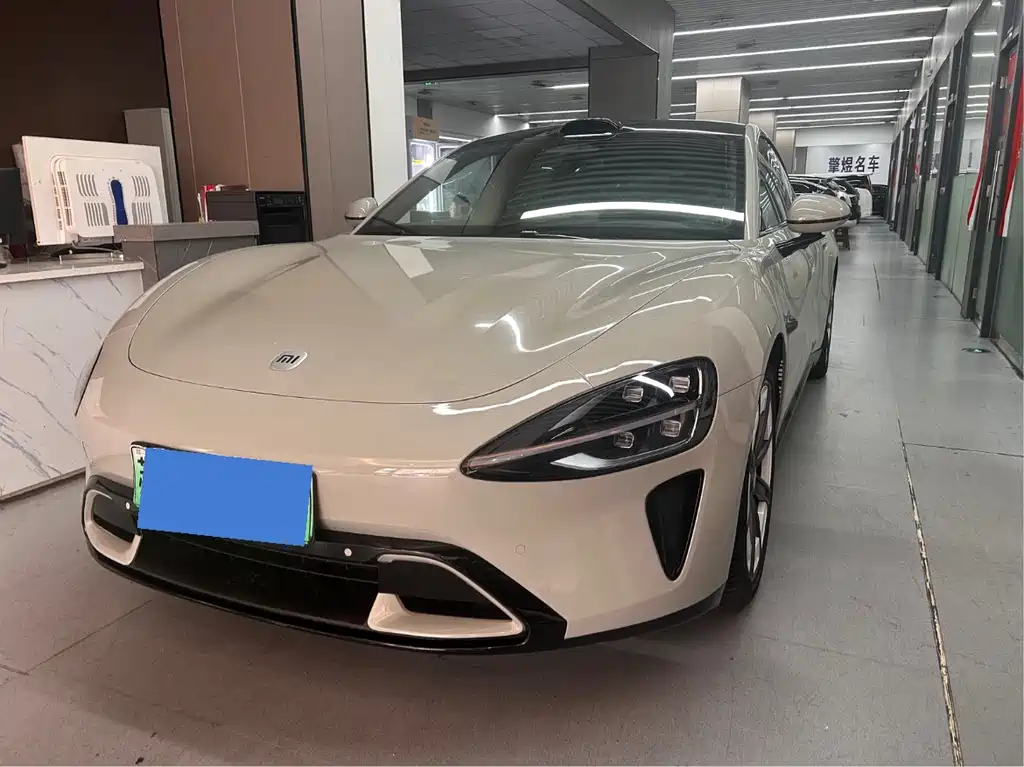 Xiaomi SU7 2025