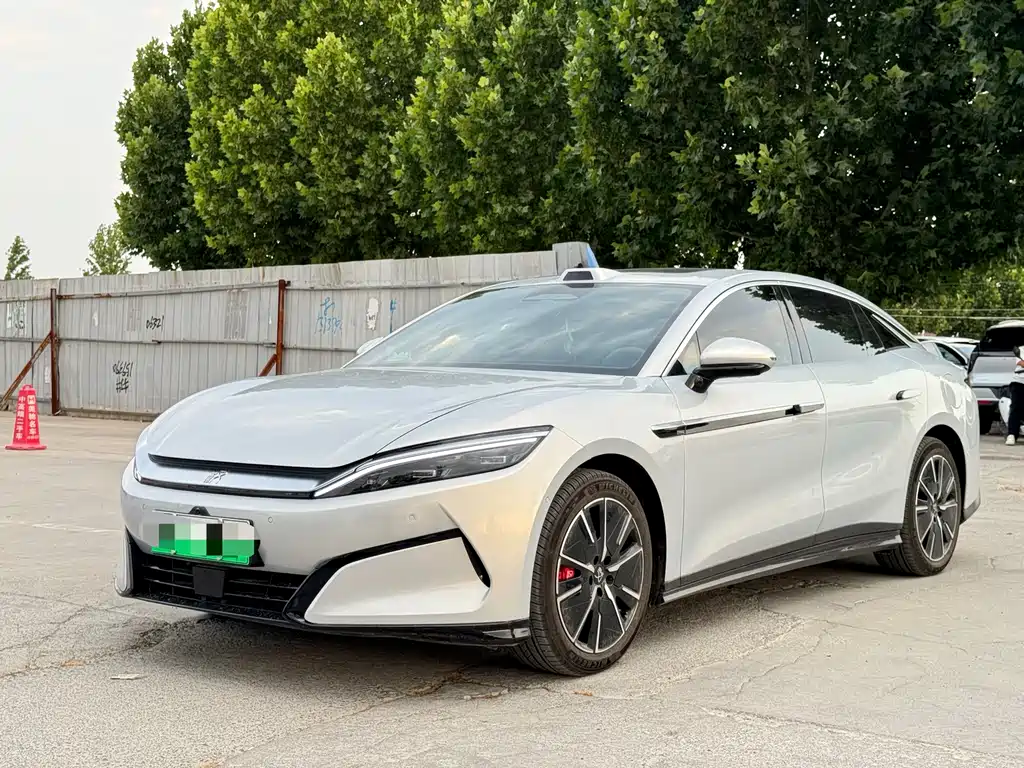 BYD 汉L 2025