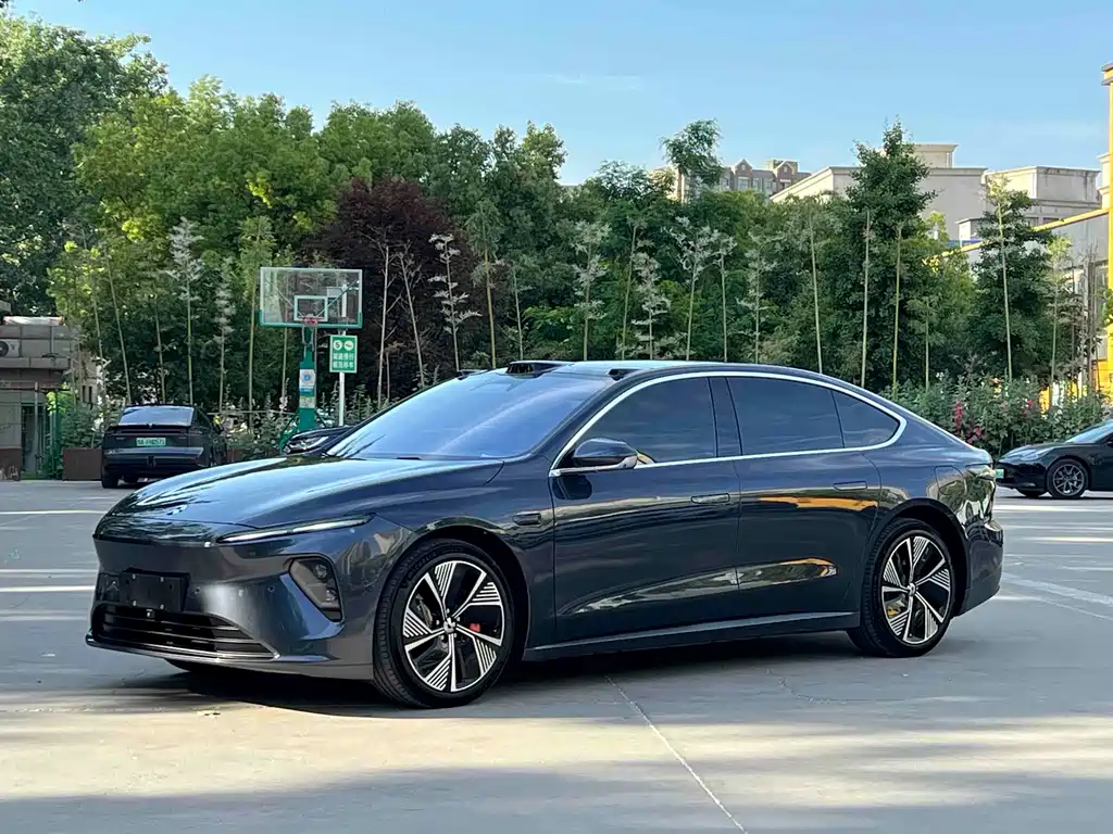 NIO ET7 2022