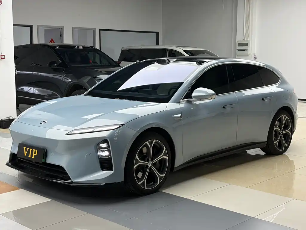 NIO ET5T 2025