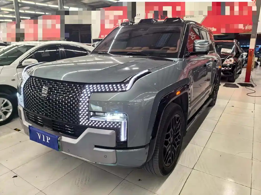 YangWang Yangwang U8 2023