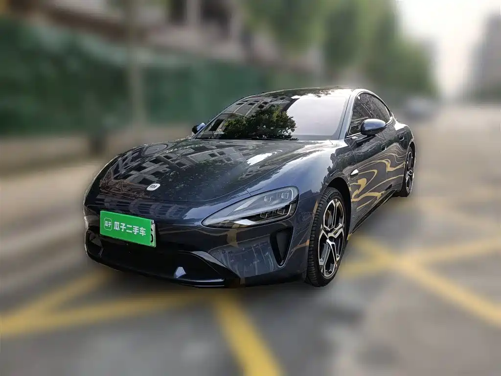 Xiaomi SU7 2024