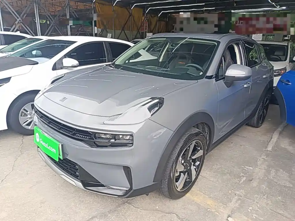 Lynk & Co 06 EM-P 2021