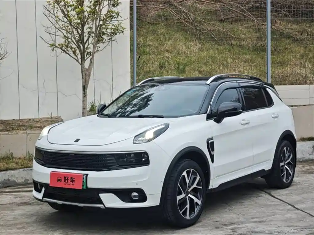 Lynk & Co 01 EM-P 2019