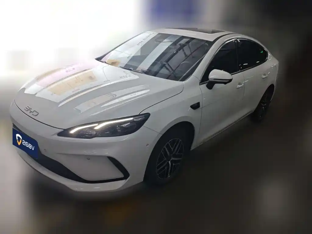 BYD Seal 05 DM-i 2025