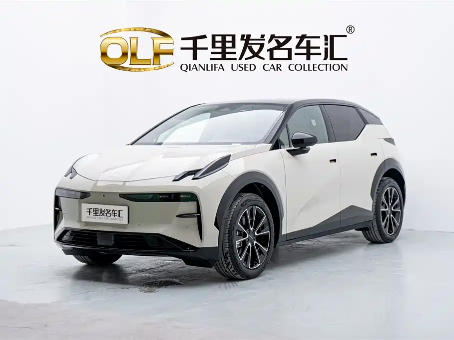 Zeekr X 2024