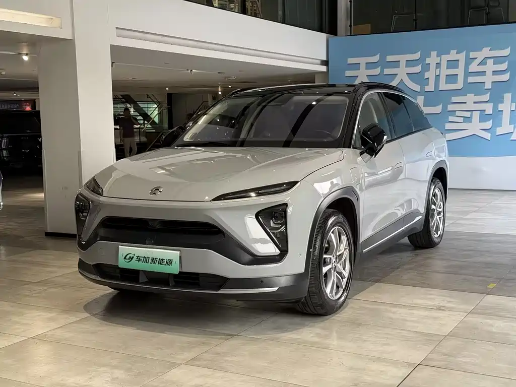 NIO ES6 2020