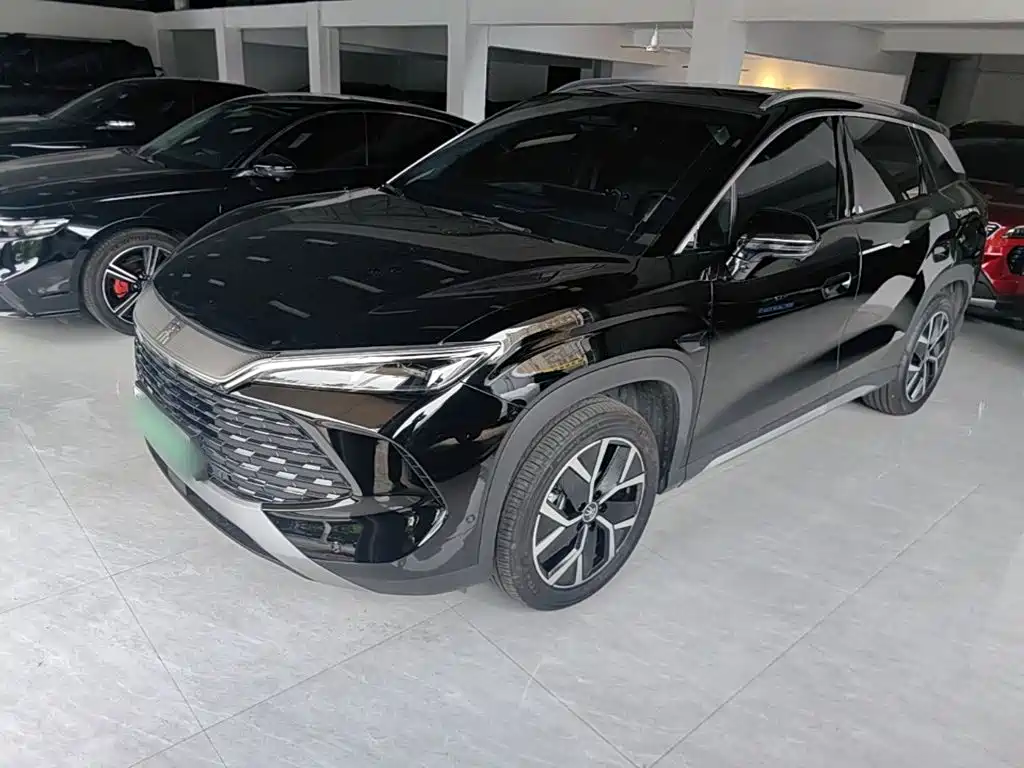 BYD L DM-i 2026