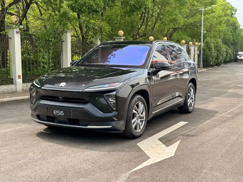 NIO ES6 2020