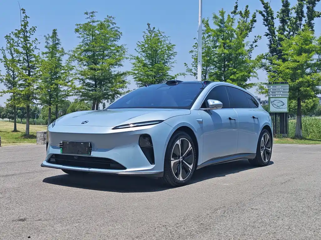 NIO ET5T 2024