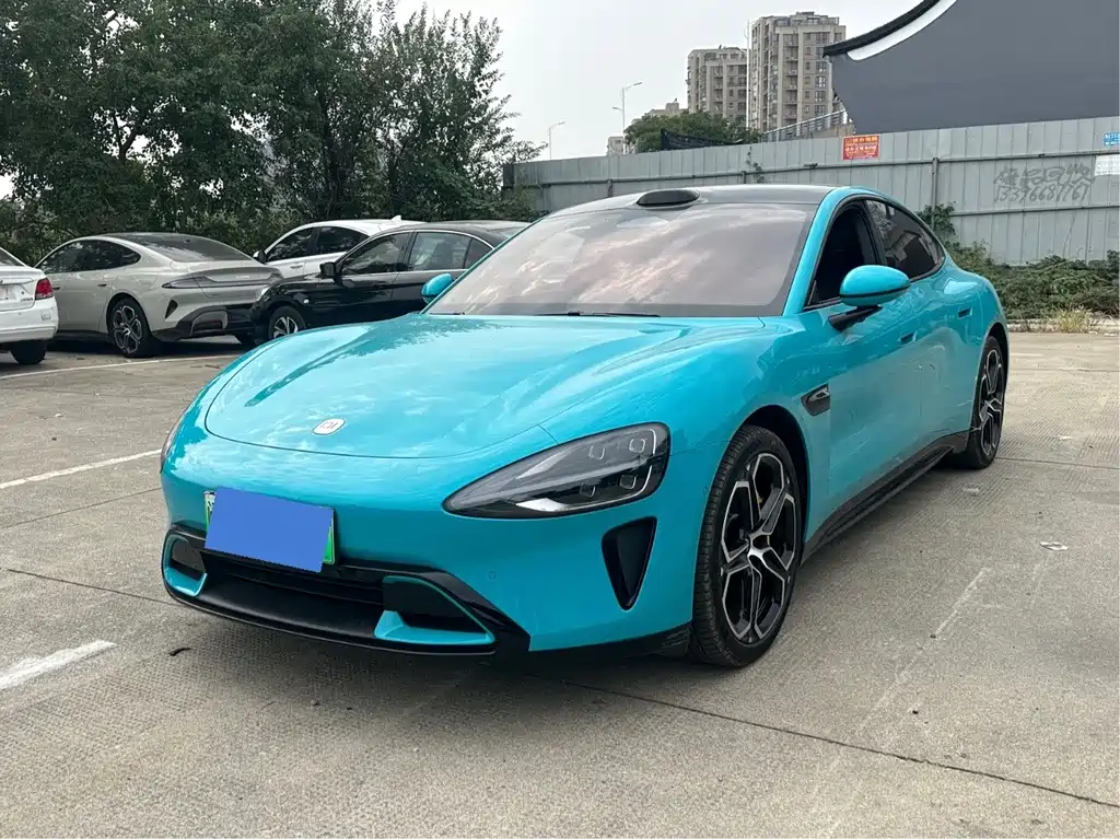 Xiaomi SU7 2025
