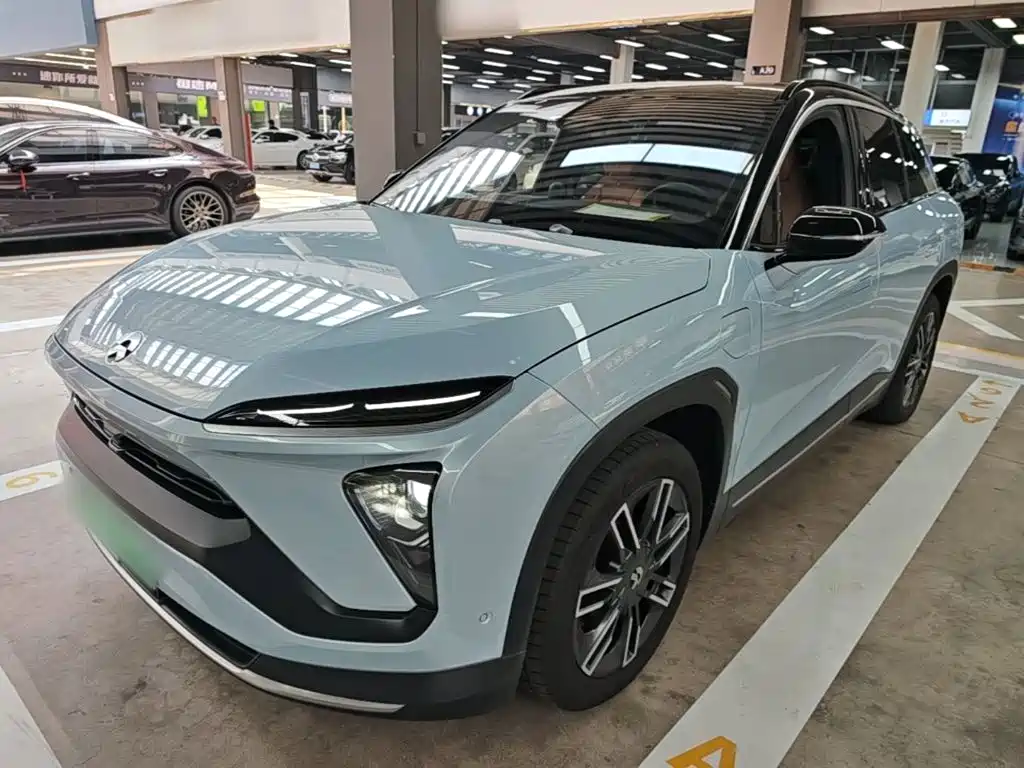 NIO ES6 2021