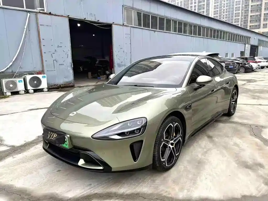 Xiaomi SU7 2024