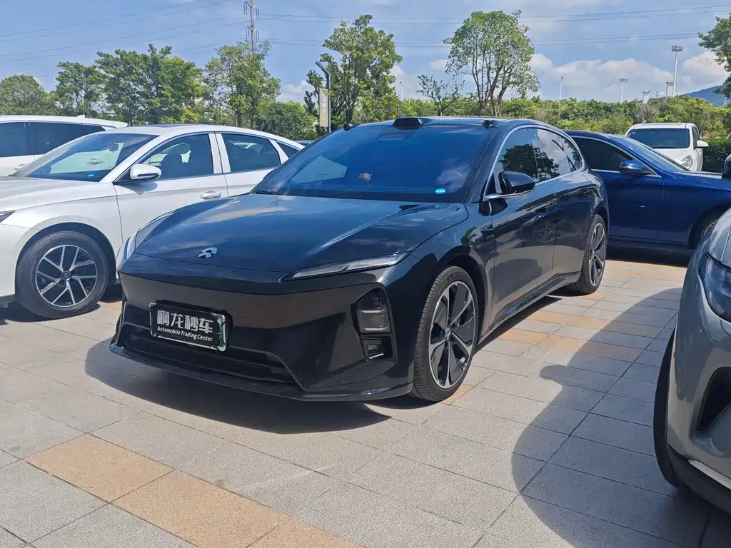 NIO ET5T 2025