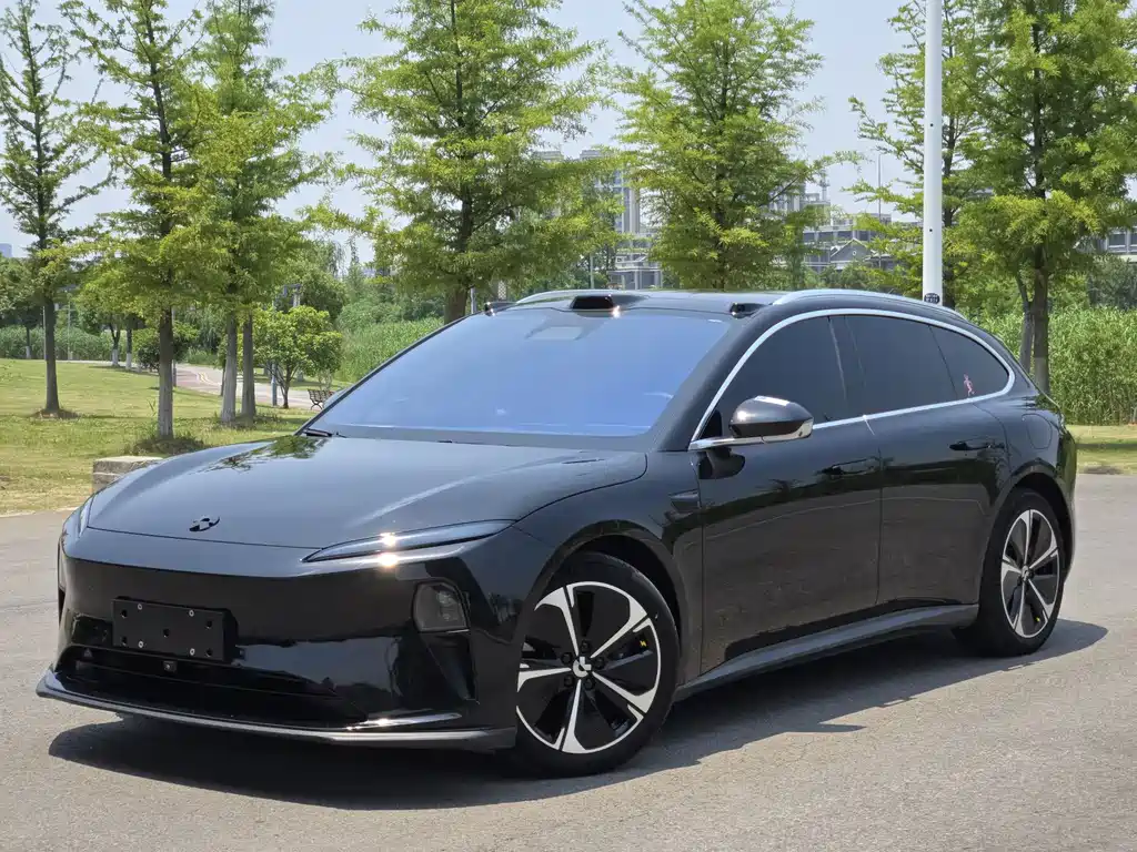 NIO ET5T 2024