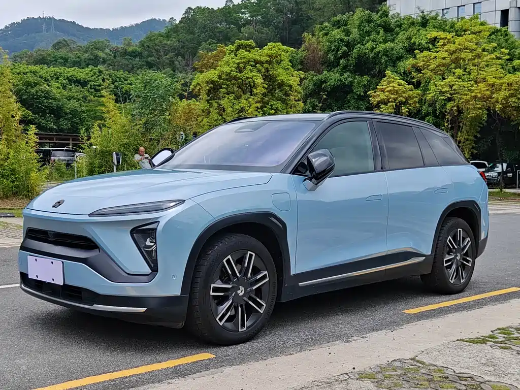 NIO ES6 2020