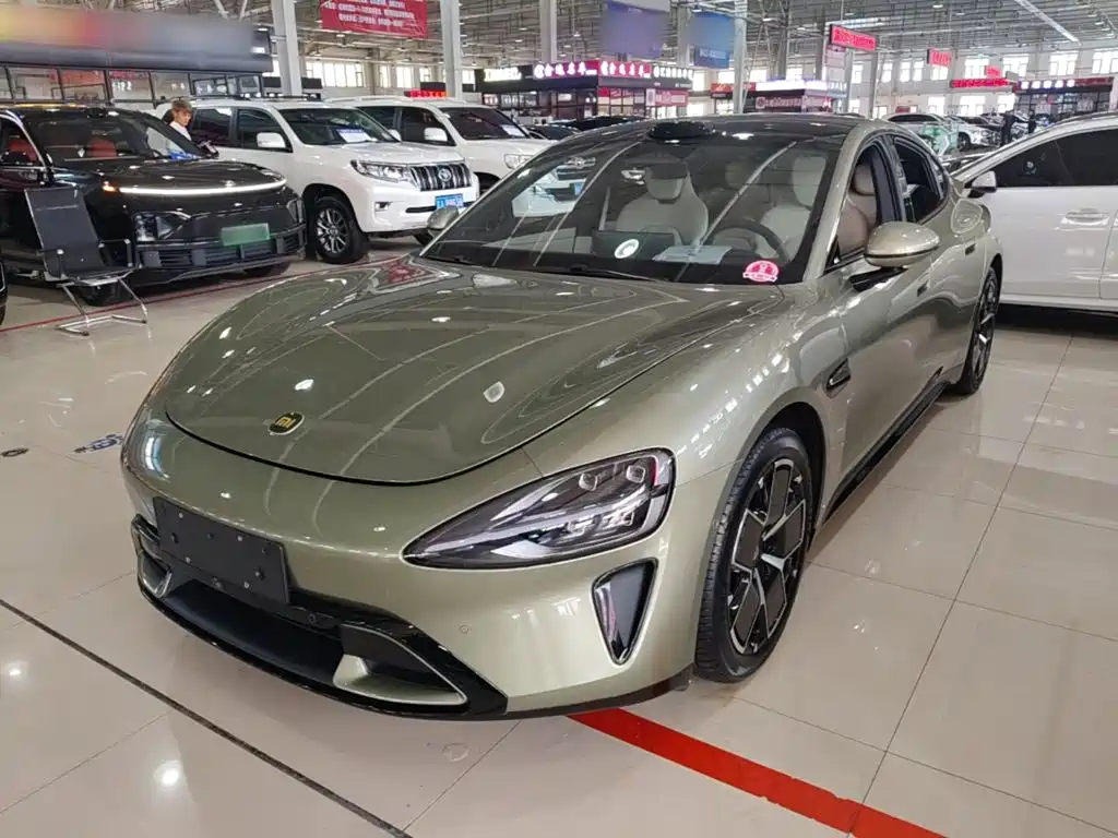 Xiaomi SU7 2025