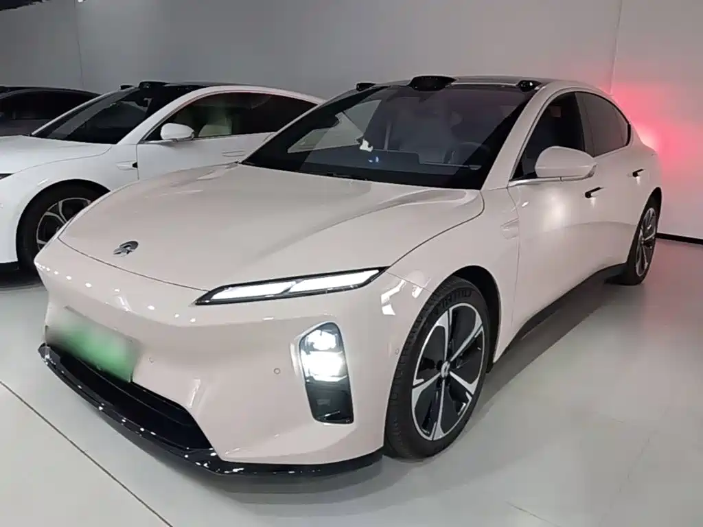 NIO ET5 2025