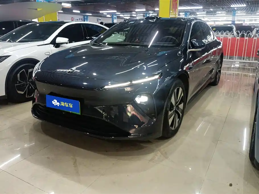 NIO ET7 2023