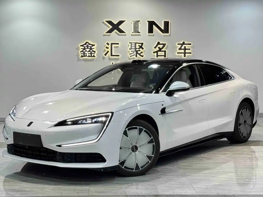 YangWang 仰望U7 2025