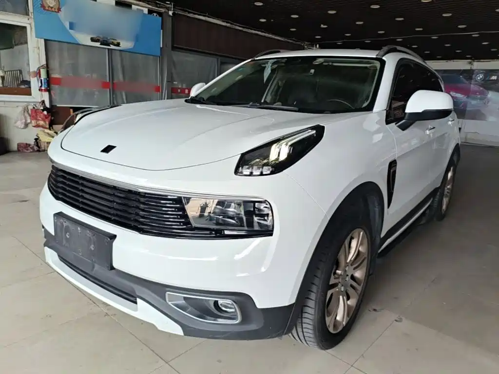 Lynk & Co 01 2018