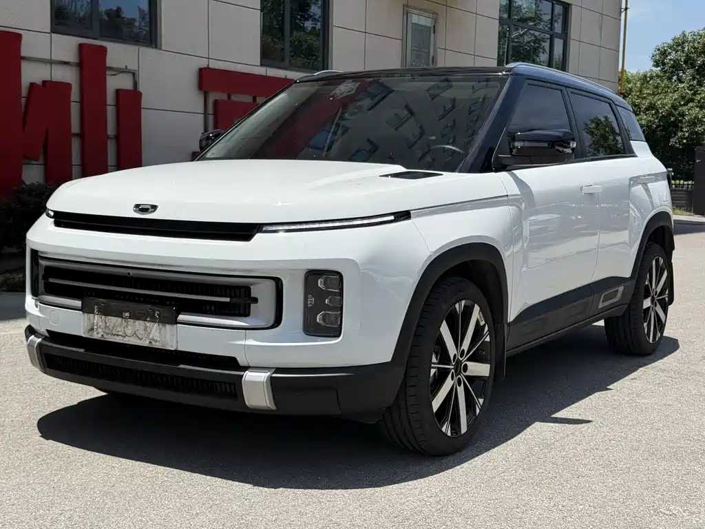 Geely Icon 2023