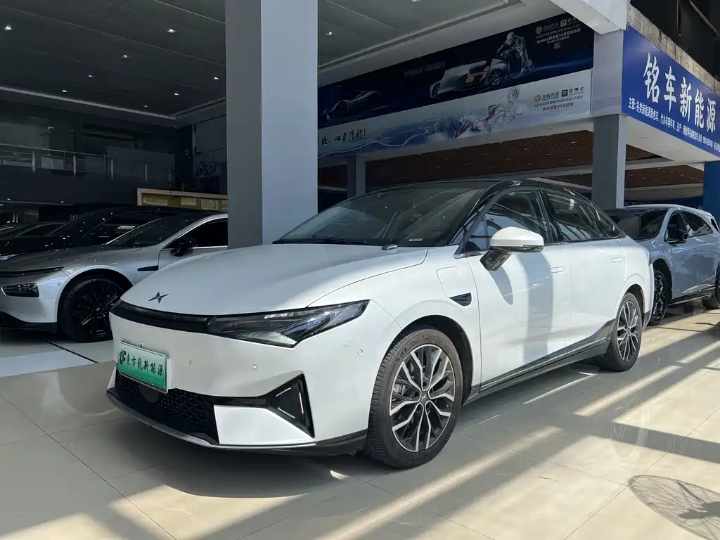 XPENG P5 2023