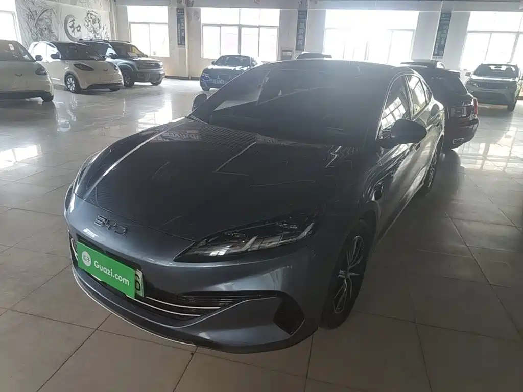 BYD 海豹06 2025