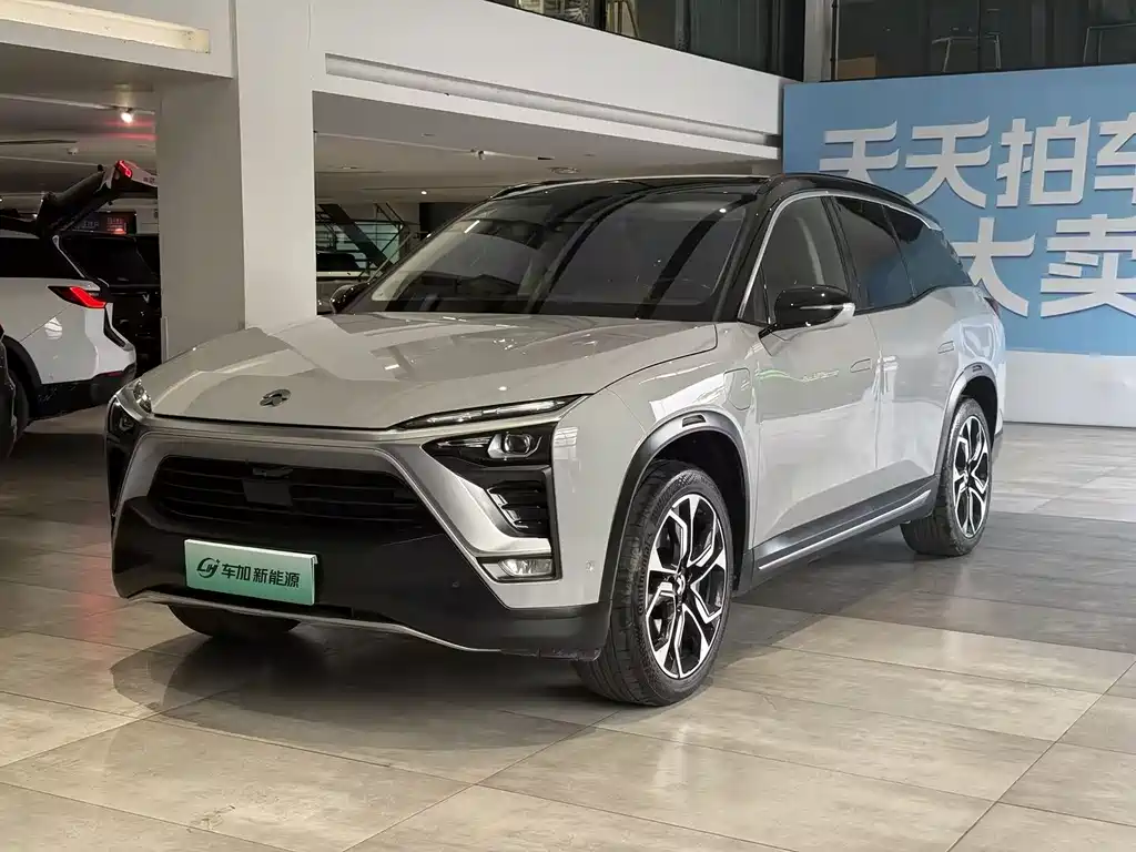 NIO ES8 2018