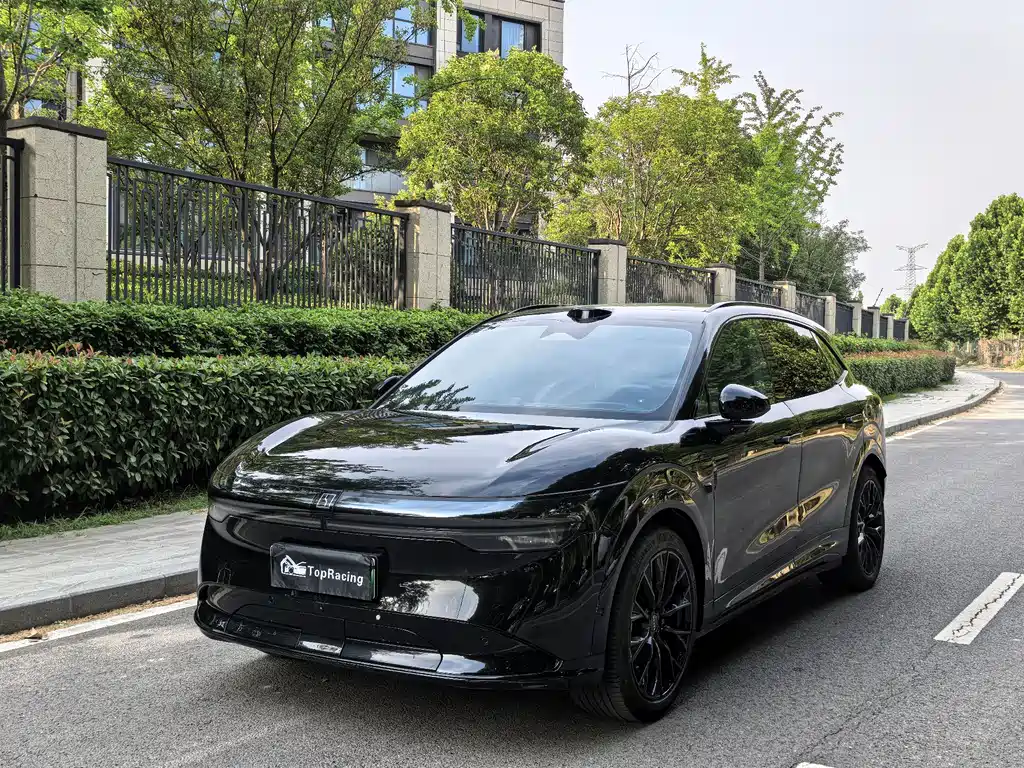 Zeekr 7X 2024