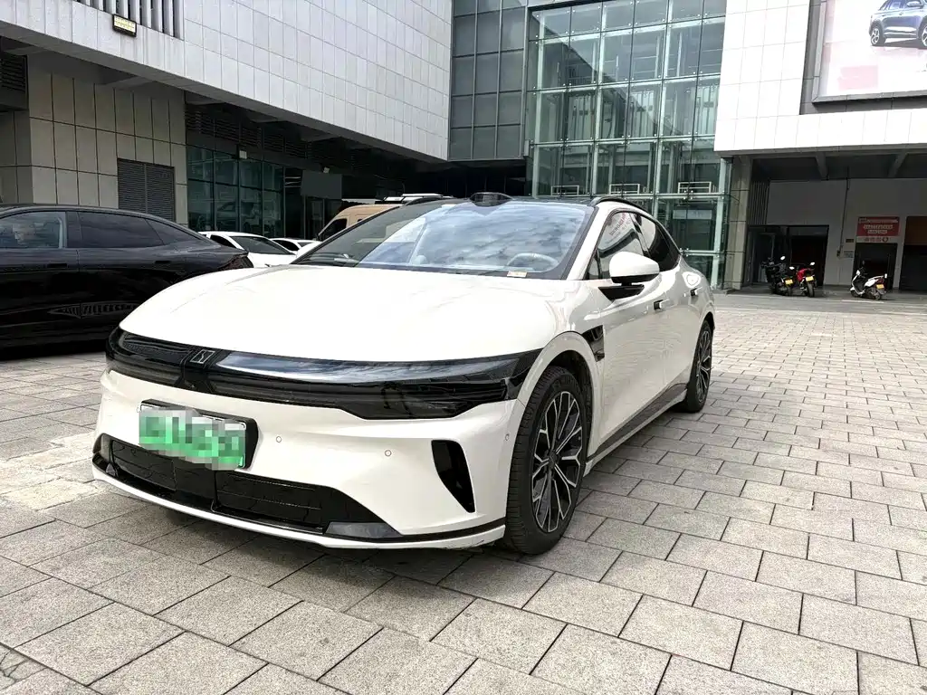 Zeekr 极氪007GT 2025
