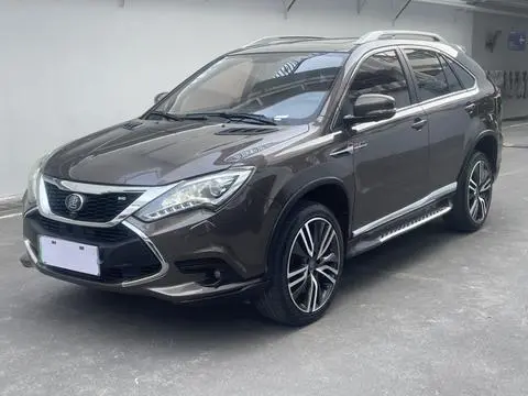 Tang DM 2017 DM 2.0T full-time four-wheel drive luxury model