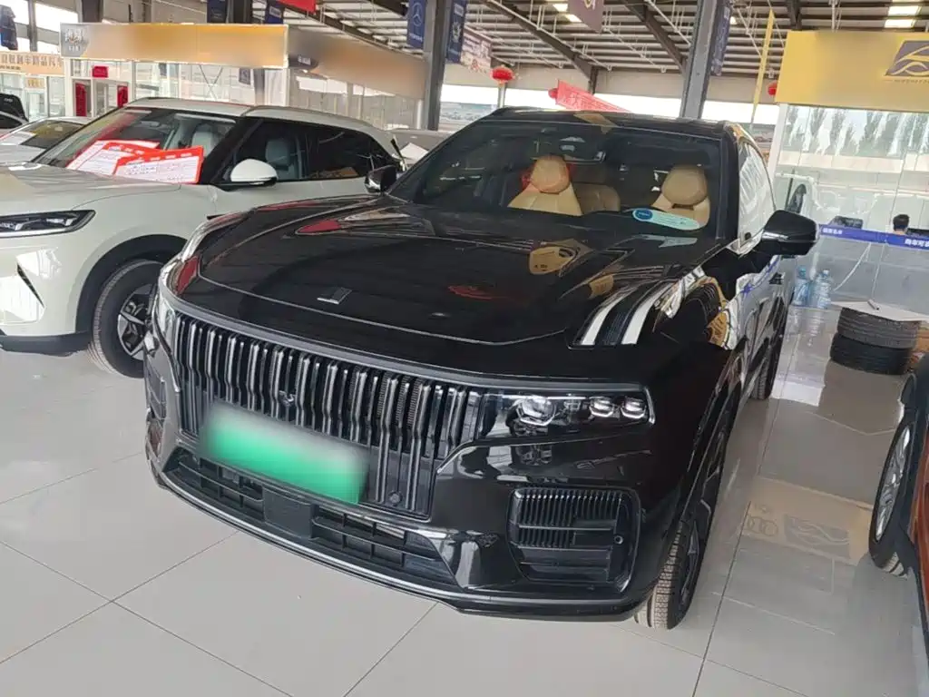 Lynk & Co 09 EM-P 2022