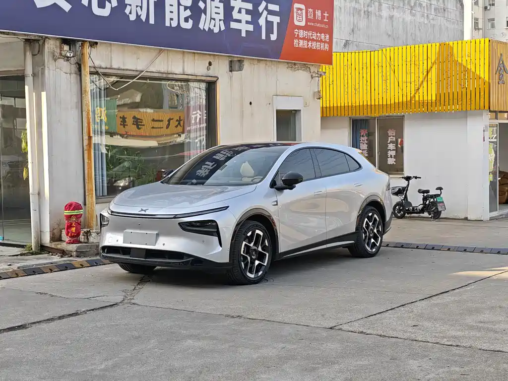 XPENG 小鹏G7 2025