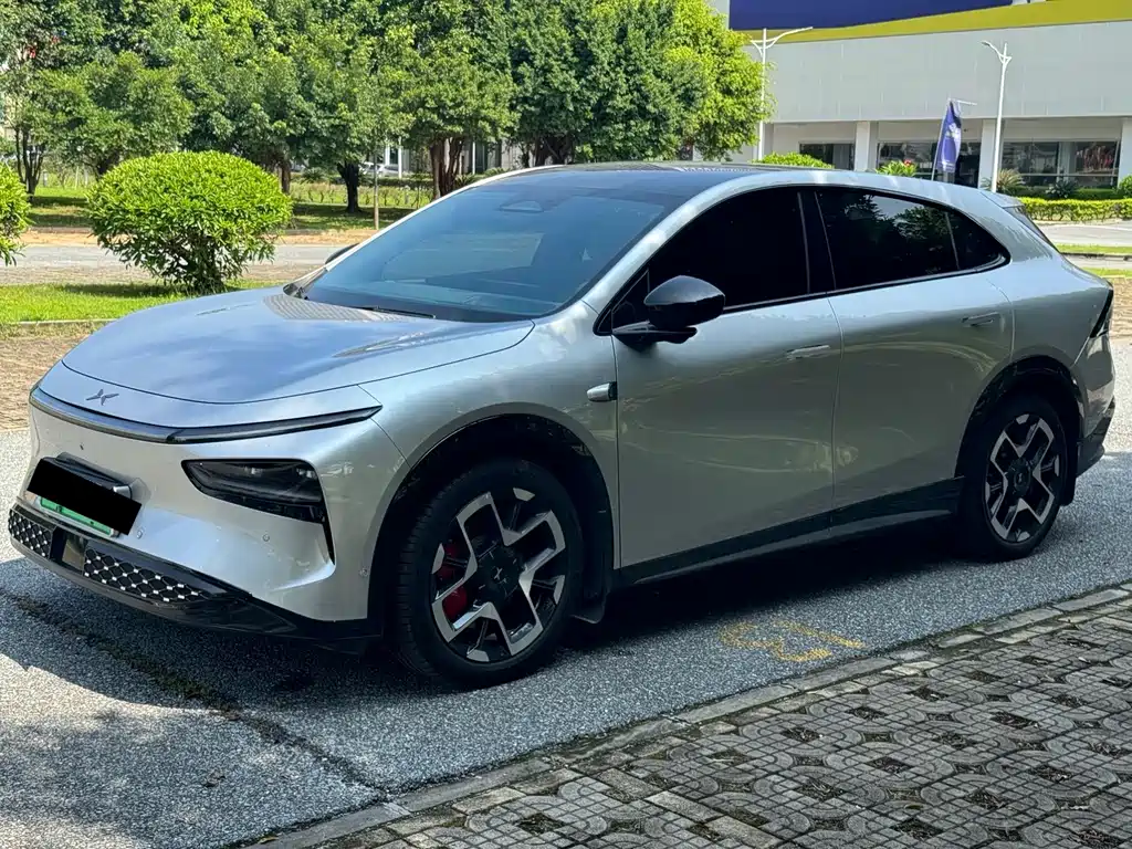 XPENG 小鹏G7 2025