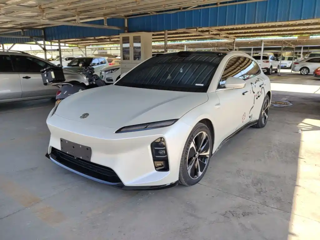 NIO ET5T 2025